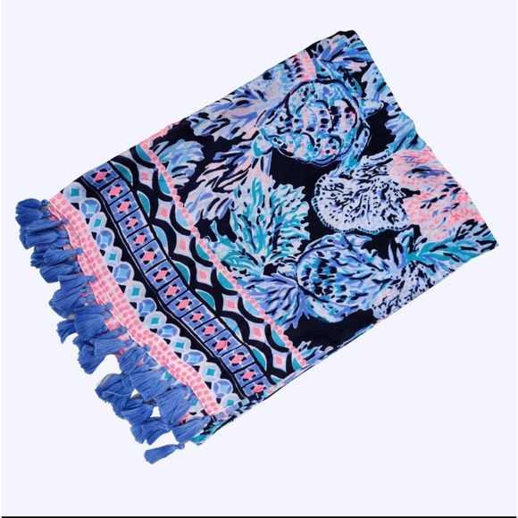 Lilly Pulitzer Floral Pattern Long Scarf Beach Wrap XL - Picture 3 of 4